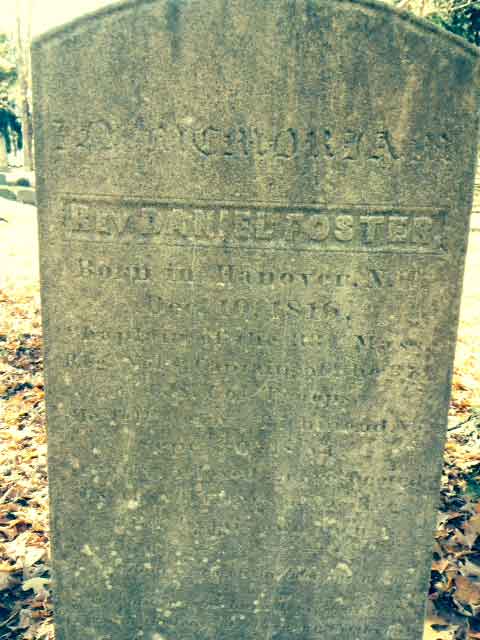 Foster's-Grave-in-West-Newbury,-MA.jpg